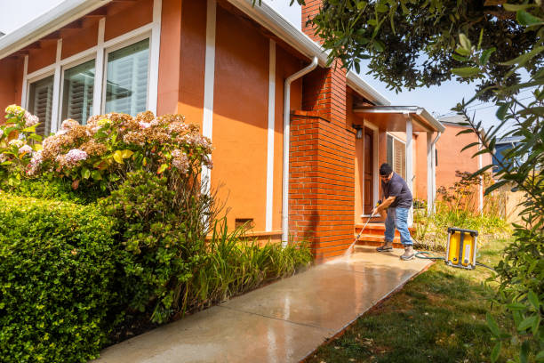 Why Choose Our Certified Pressure Washing Experts for Your Project Needs in Raymond, MS?